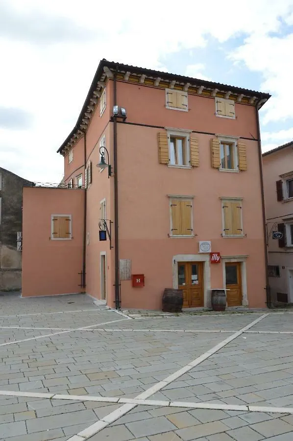 Apartments Boscarin Buje 0*,